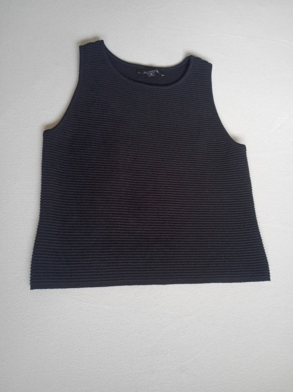 Broadway 38 Black Ribbed Tank Top Knit Sleeveless Shell Size M Minimalist